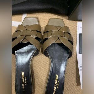 SAINT LAURENT TRIBUTE SLIDES SIZE 9.5/39.5